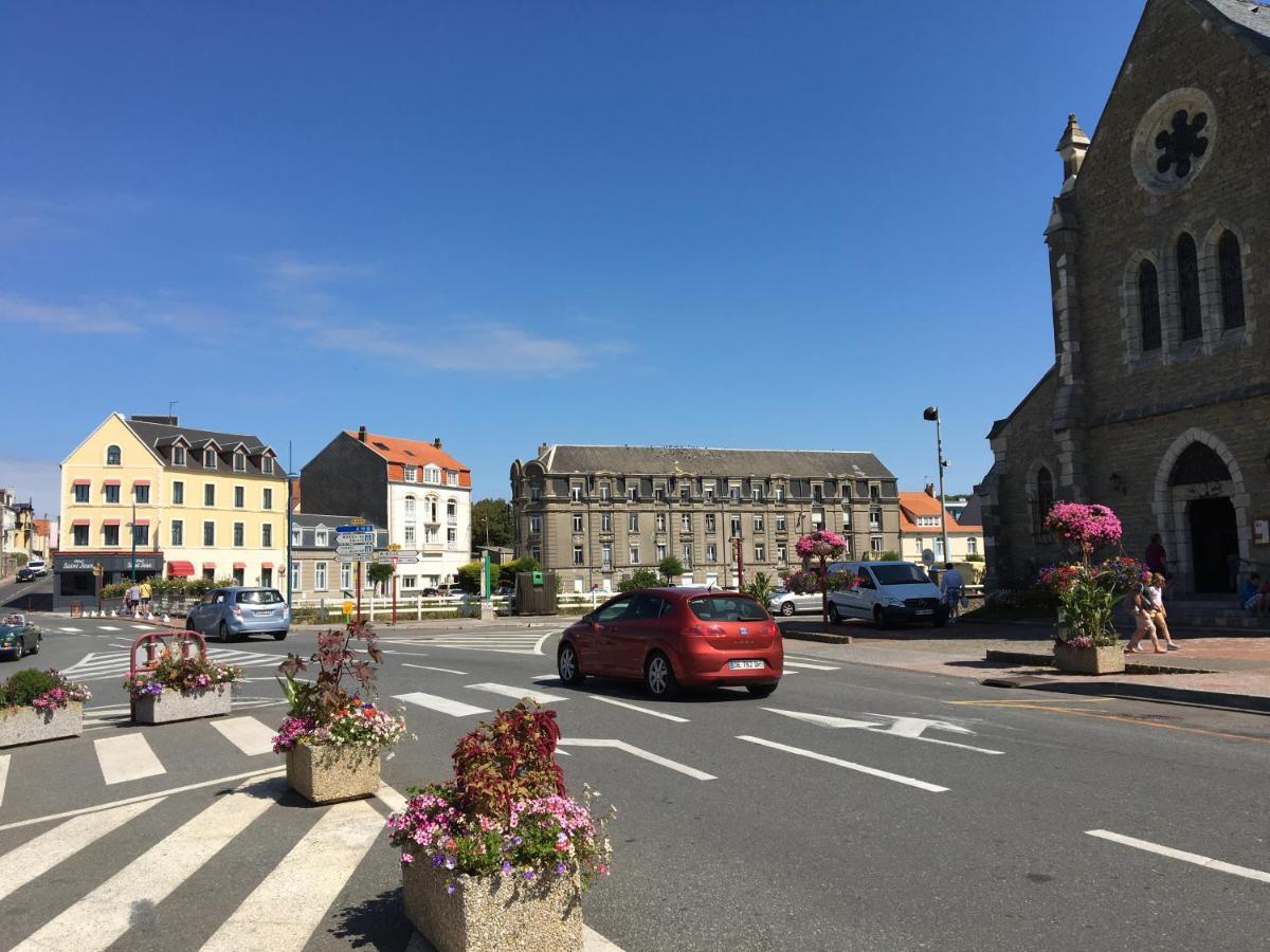 Chambre Tout Confort Avec Commodites Espace Repas Wifi Parking Wimereux Bagian luar foto
